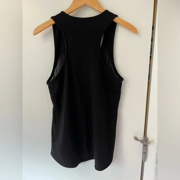 Tahari Athleisure Black Top - Picture 4 of 6